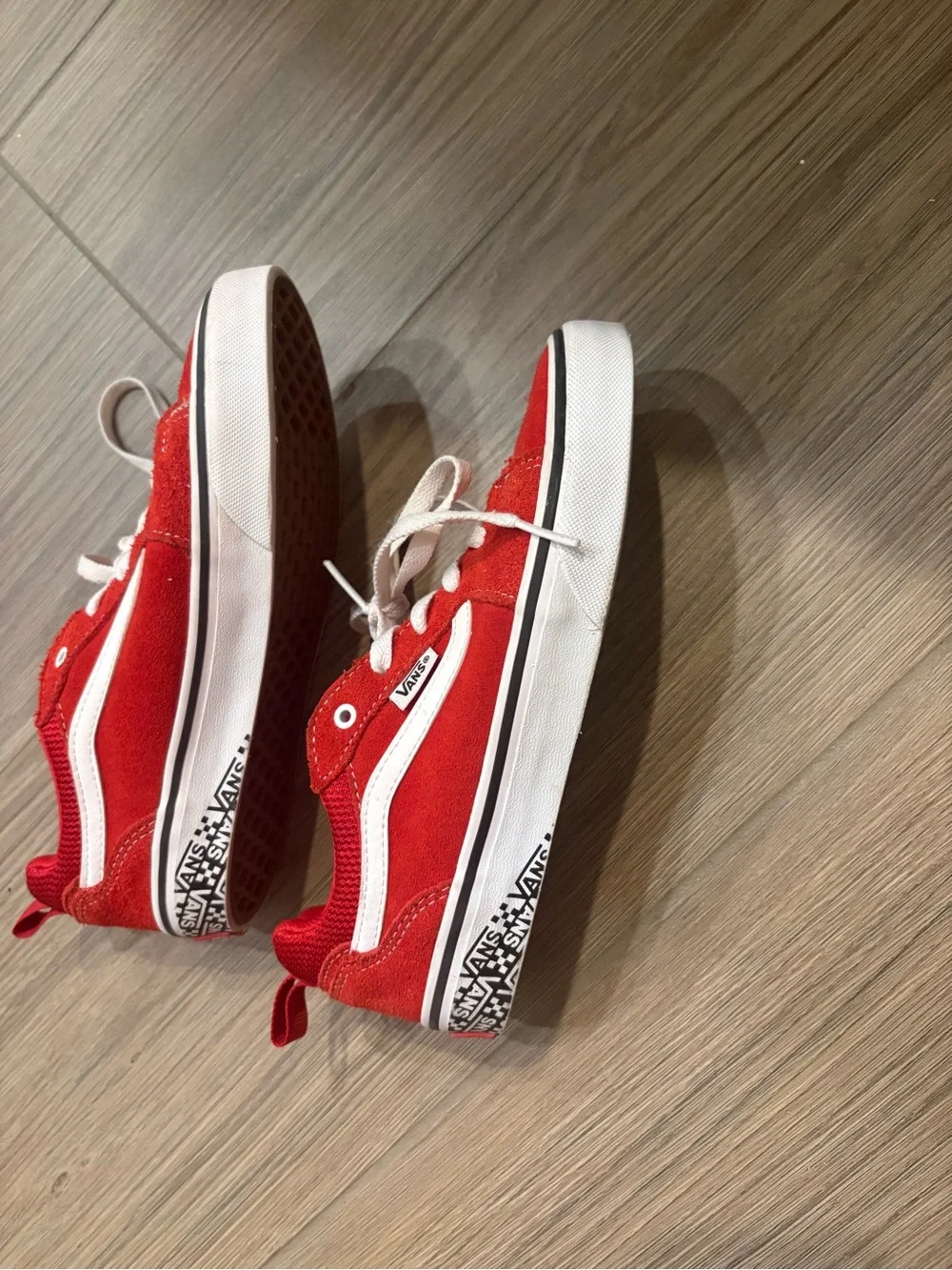 Vans Kids Red Low-Top Sneakers with White Side Stripe
